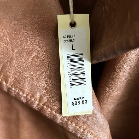 MAX STUDIO Faux Leather Coat new with tags large - Picture 10 of 14